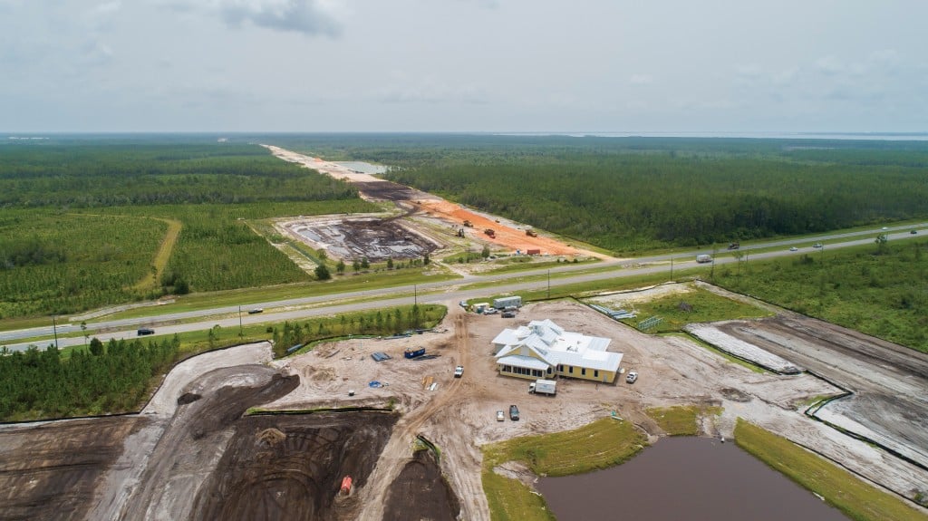 Latitude Margaritaville 004 Cc