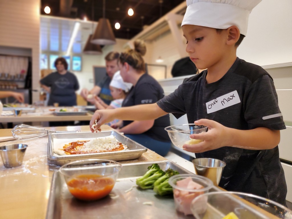 Max At Littles Lunches